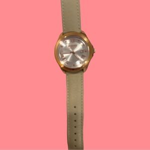 Elegant Gold Women's Watch needs battery
